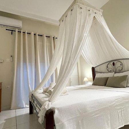 Vanilla - Happyhostgr - Downtown Apartment Volos Eksteriør billede